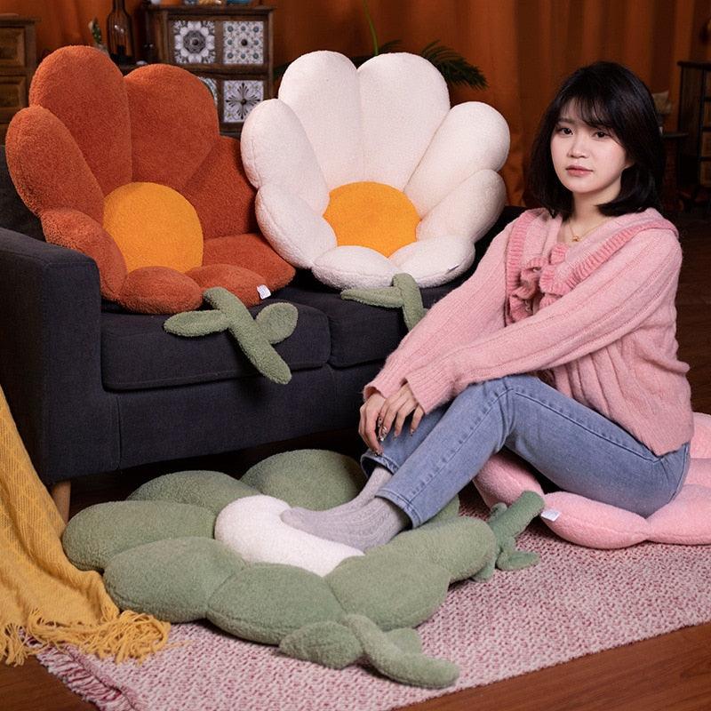 Maple Leaf Flower Seat Cushion Plush - Kyootii